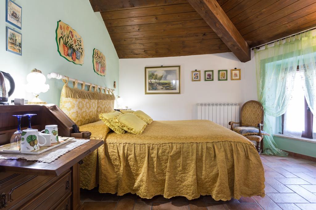 Bed And Breakfast A Casa Delle Fate Assisi Luaran gambar