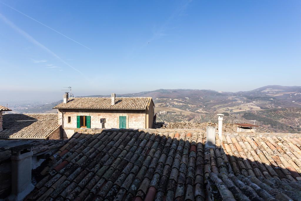 Bed And Breakfast A Casa Delle Fate Assisi Luaran gambar
